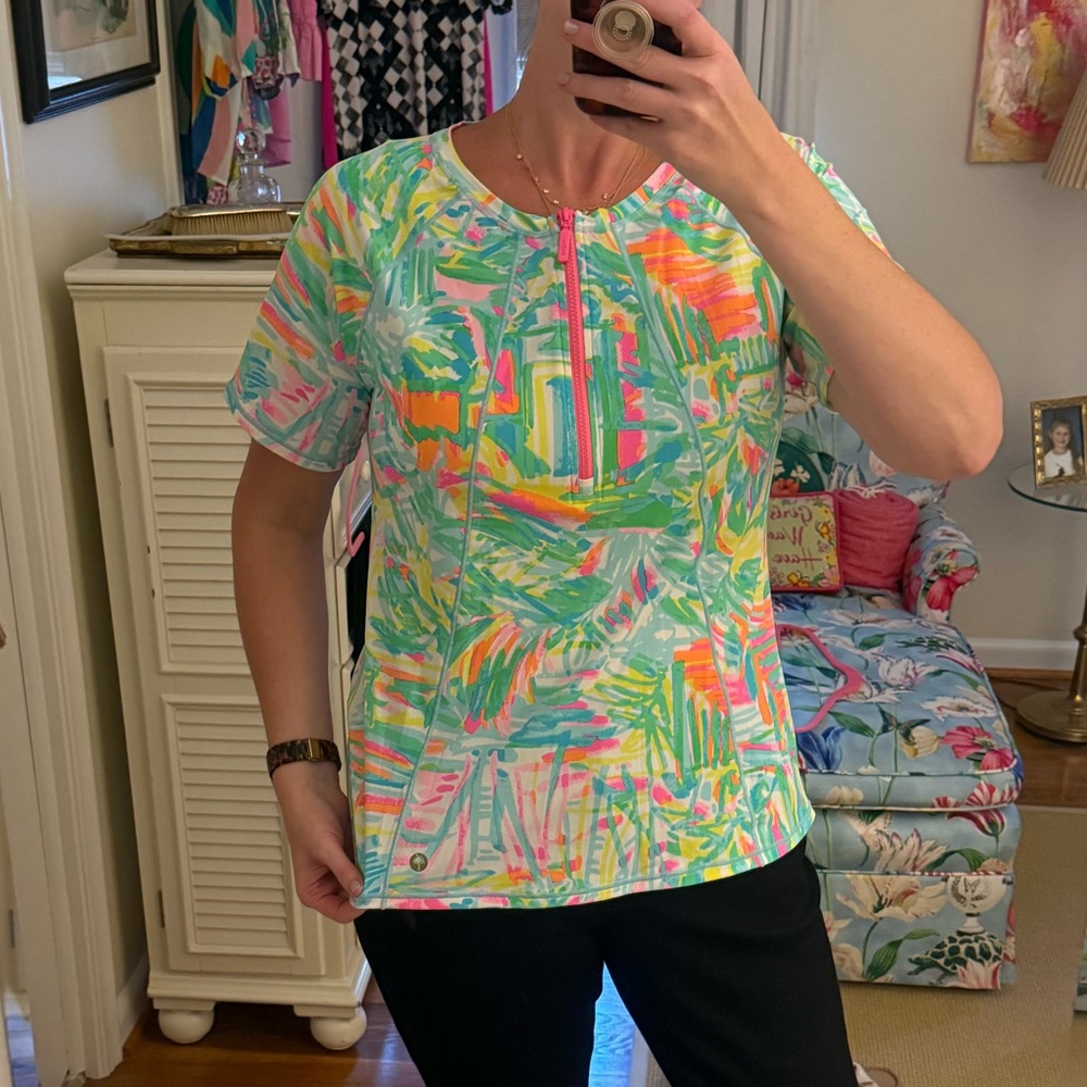 Lilly Pulitzer Tropical Print Short Sleeve Top